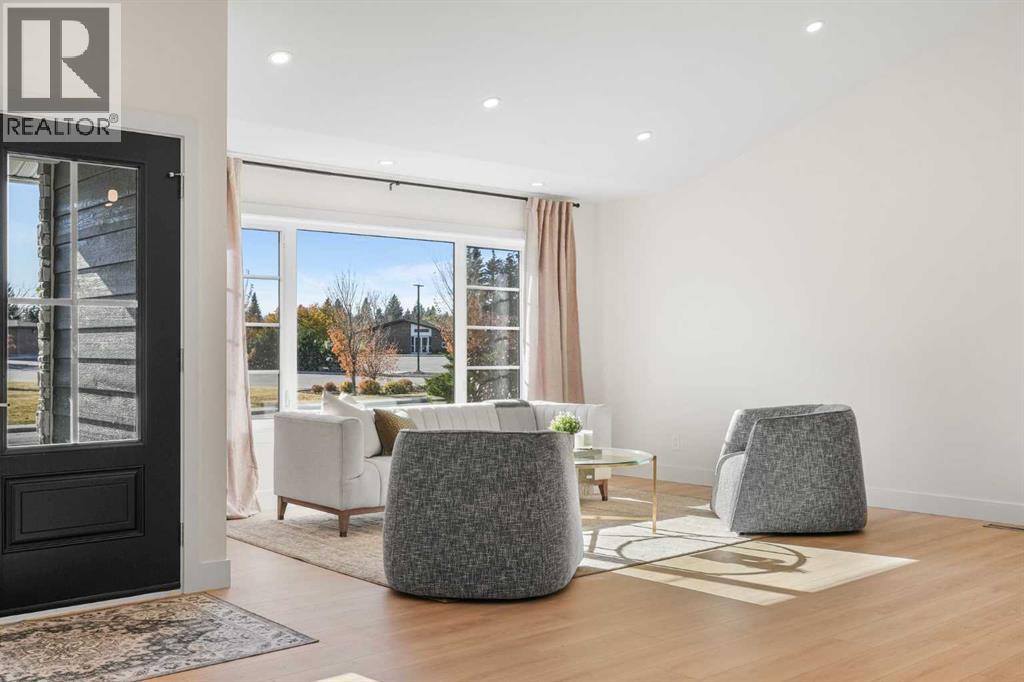 1016 Mapleglade Drive Se, Calgary, Alberta  T2G 2G6 - Photo 17 - A2275529