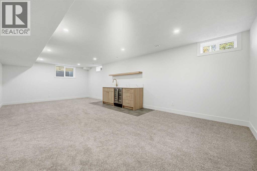 1016 Mapleglade Drive Se, Calgary, Alberta  T2G 2G6 - Photo 38 - A2275529