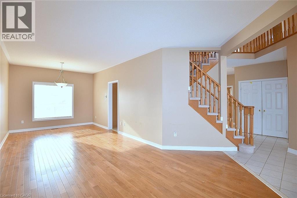 50 Winegarden Trail, Dundas, Ontario  L9H 7M2 - Photo 7 - 40799926