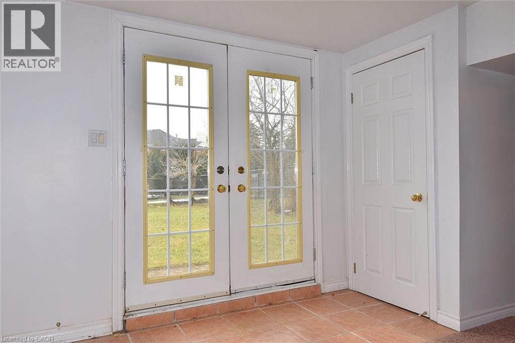 50 Winegarden Trail, Dundas, Ontario  L9H 7M2 - Photo 46 - 40799926