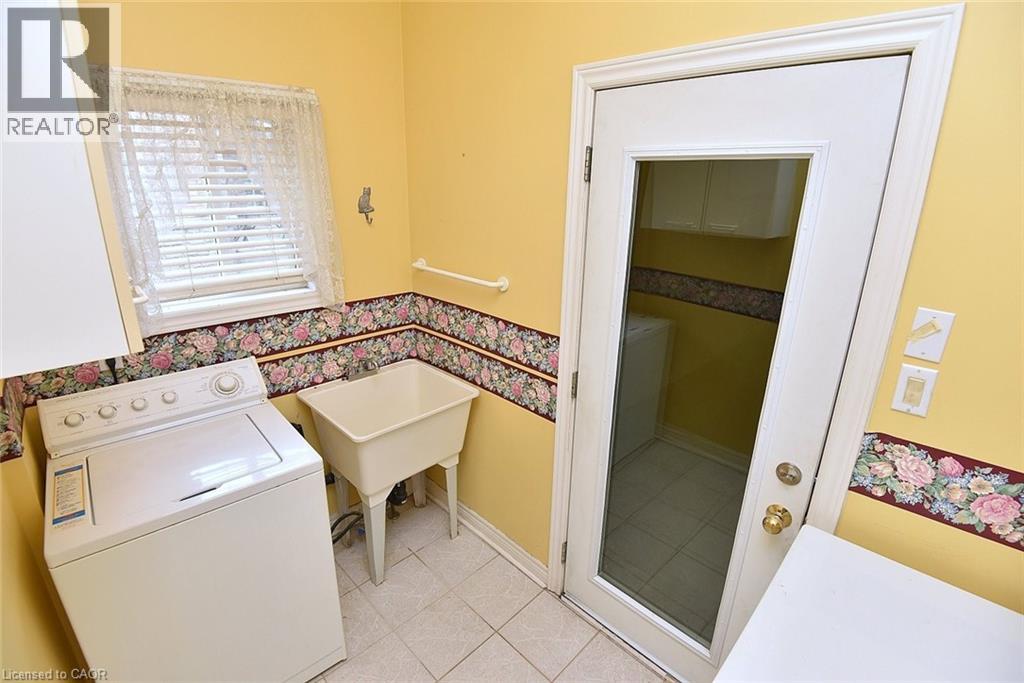 50 Winegarden Trail, Dundas, Ontario  L9H 7M2 - Photo 29 - 40799926