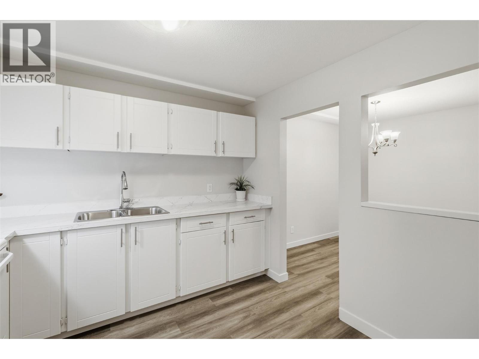 44 Whiteshield Crescent S Unit# 306, Kamloops, British Columbia  V2E 2J1 - Photo 18 - 10377362