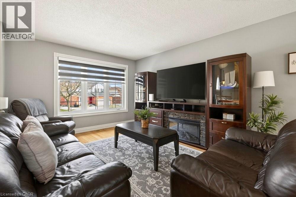 2152 Cleaver Avenue, Burlington, Ontario  L7M 3W3 - Photo 7 - 40807512