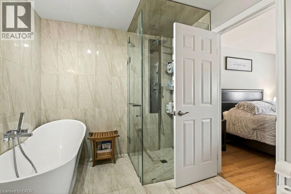 2152 Cleaver Avenue, Burlington, Ontario  L7M 3W3 - Photo 17 - 40807512