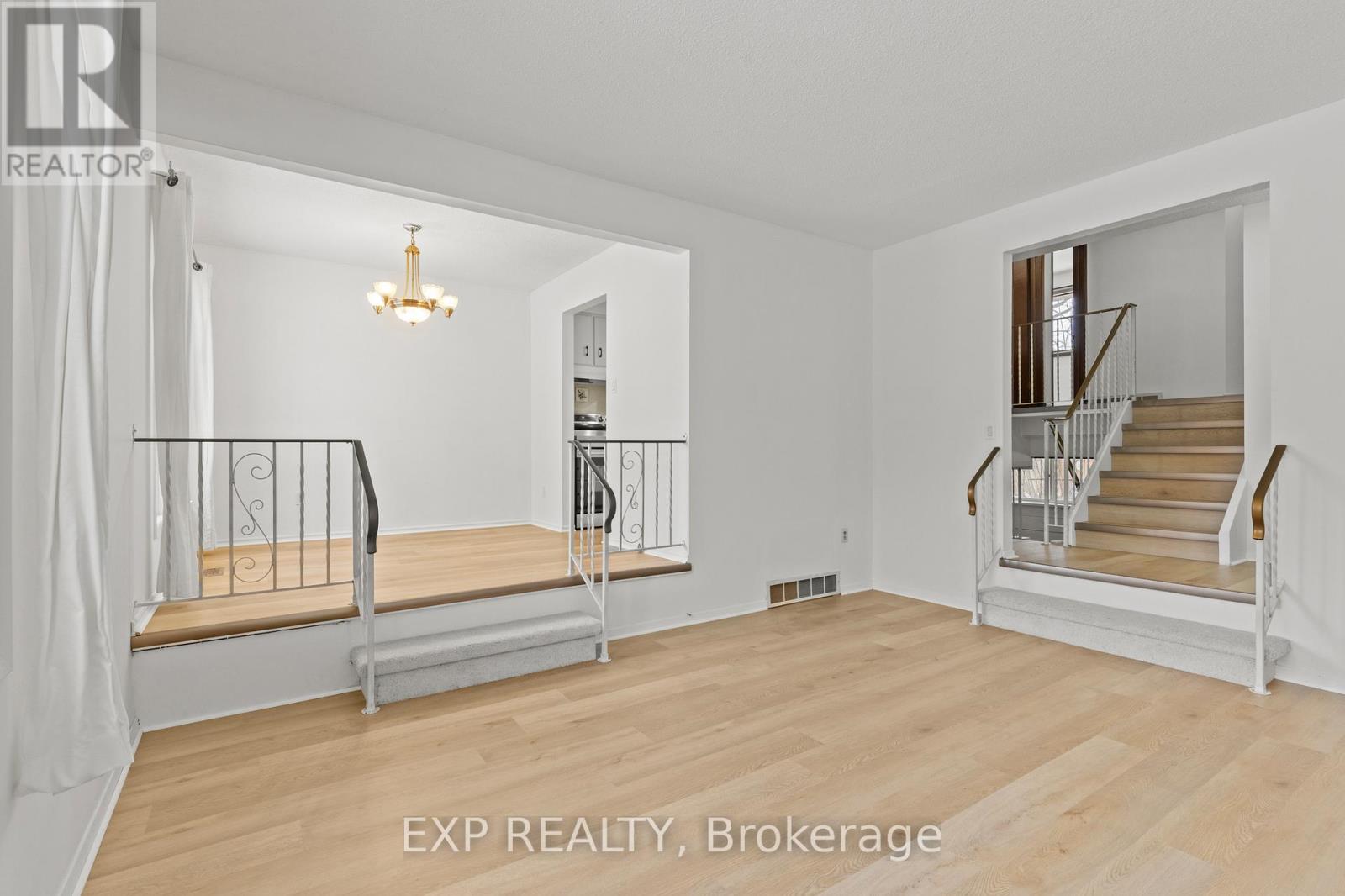 6176 Johnson Drive, Niagara Falls, Ontario  L2J 3J5 - Photo 11 - X12825598