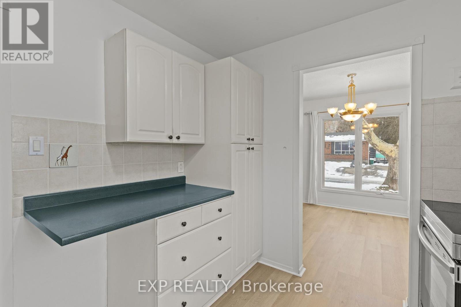 6176 Johnson Drive, Niagara Falls, Ontario  L2J 3J5 - Photo 19 - X12825598