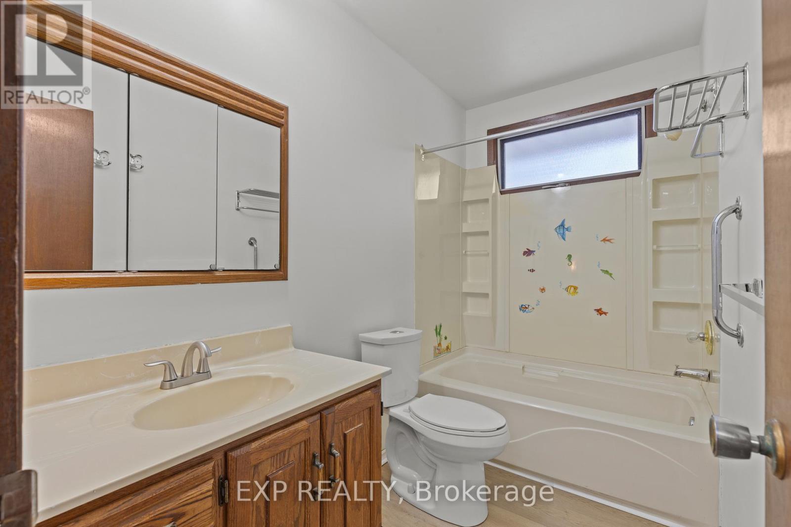 6176 Johnson Drive, Niagara Falls, Ontario  L2J 3J5 - Photo 25 - X12825598