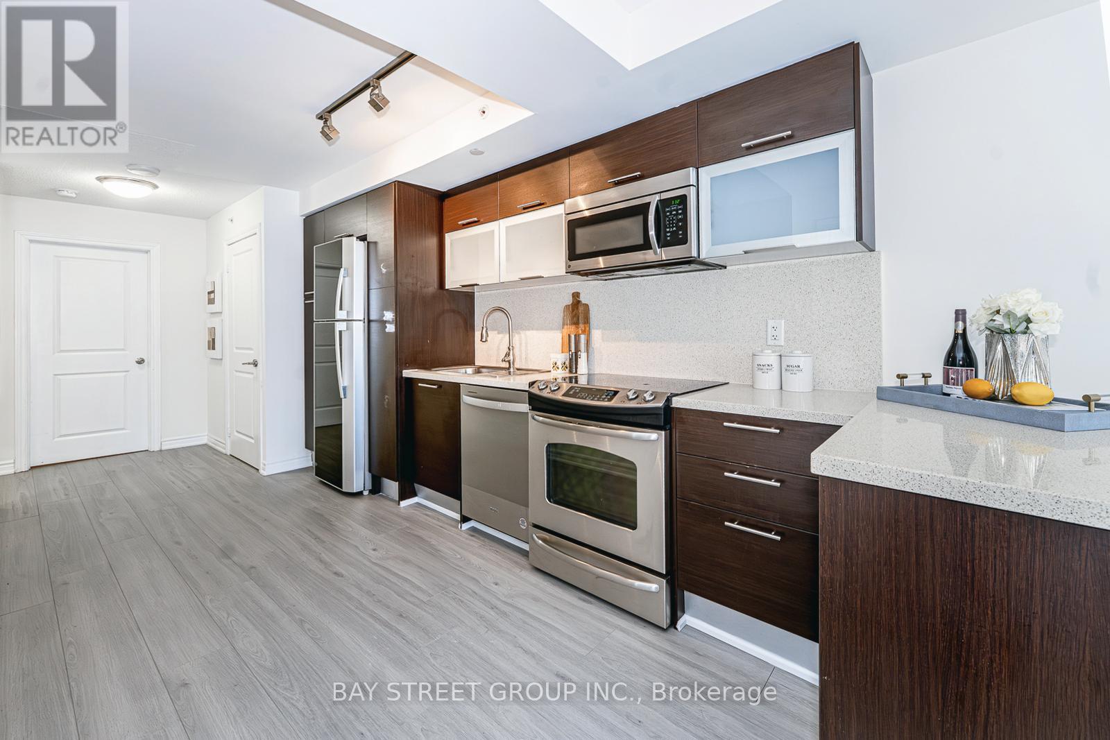 2201 - 386 Yonge Street, Toronto, Ontario  M5B 0A5 - Photo 13 - C12825620