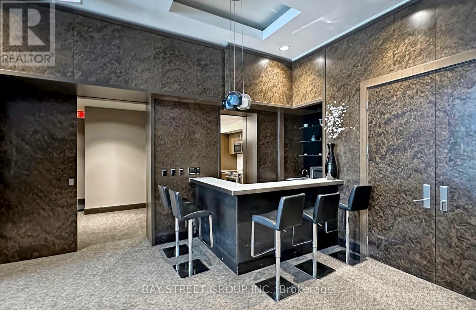 2201 - 386 Yonge Street, Toronto, Ontario  M5B 0A5 - Photo 36 - C12825620