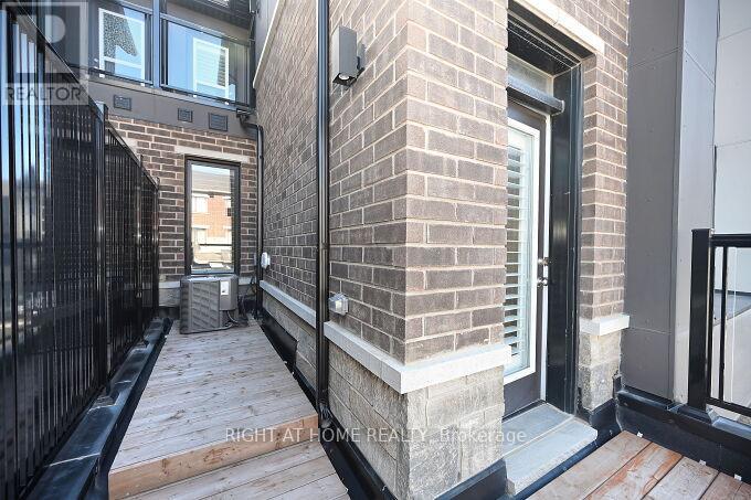 5174 Zionkate Lane, Mississauga, Ontario  L5M 2S8 - Photo 30 - W12825582