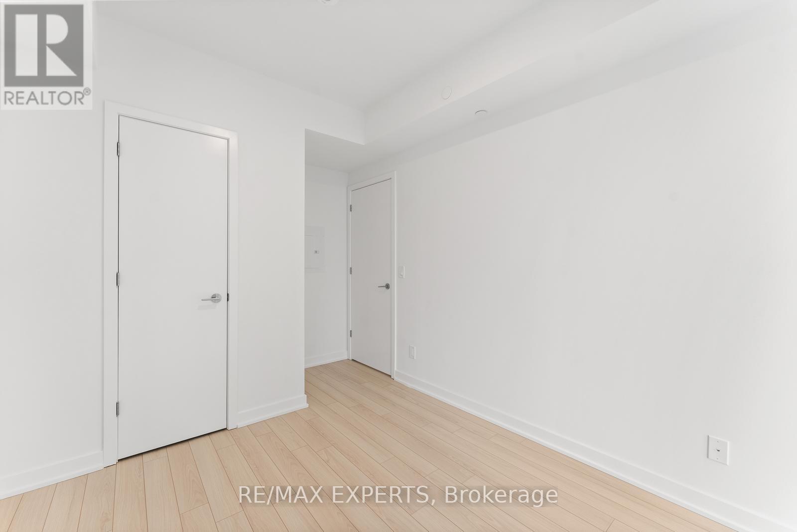 1002 - 3071 Trafalgar Road, Oakville, Ontario  L6H 8C6 - Photo 22 - W12825596