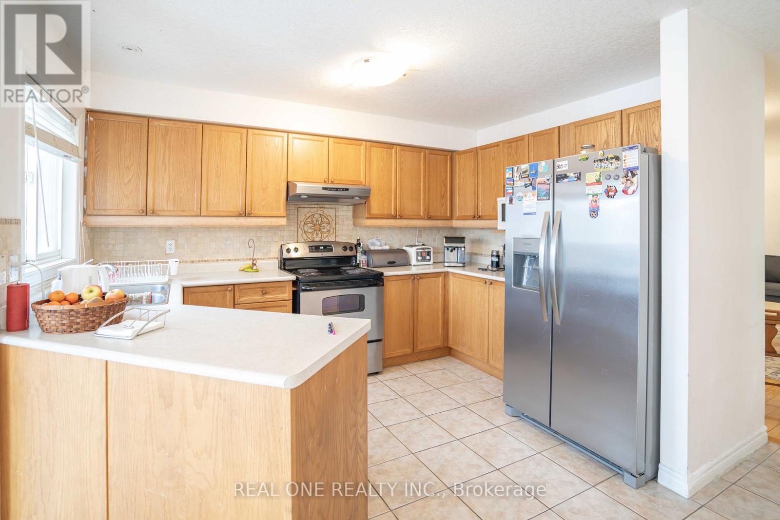 744 Brandenburg Boulevard, Waterloo, Ontario  N2T 2W9 - Photo 13 - X12825584