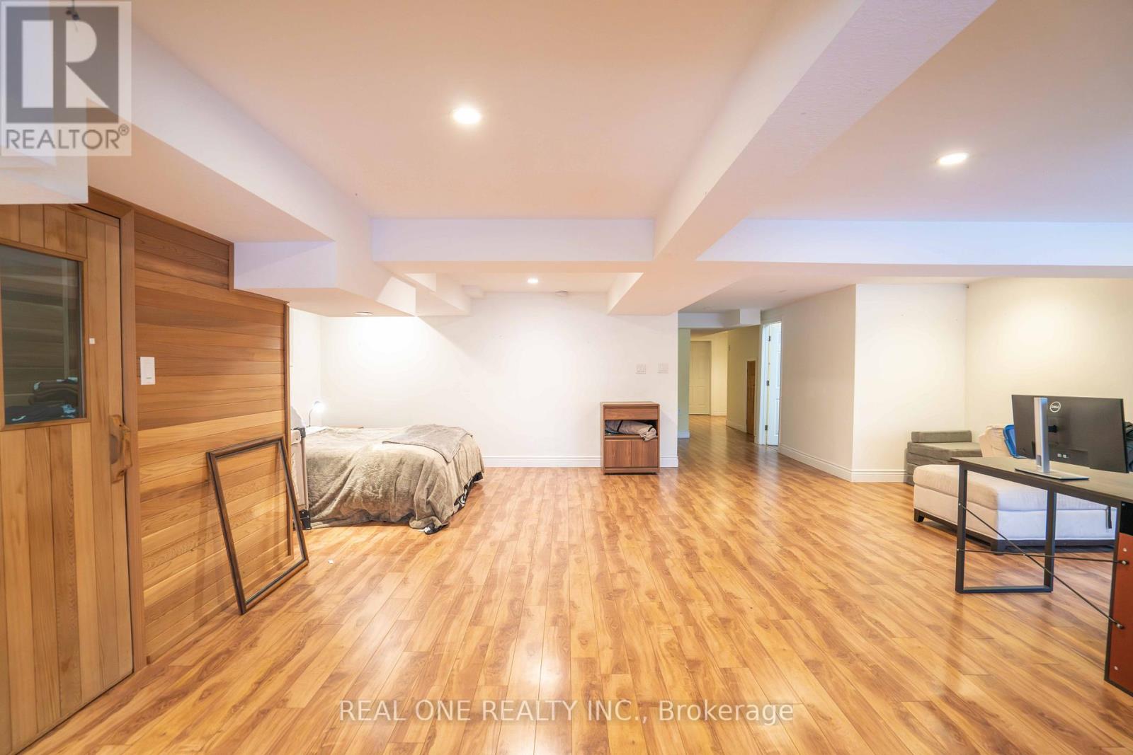 744 Brandenburg Boulevard, Waterloo, Ontario  N2T 2W9 - Photo 31 - X12825584