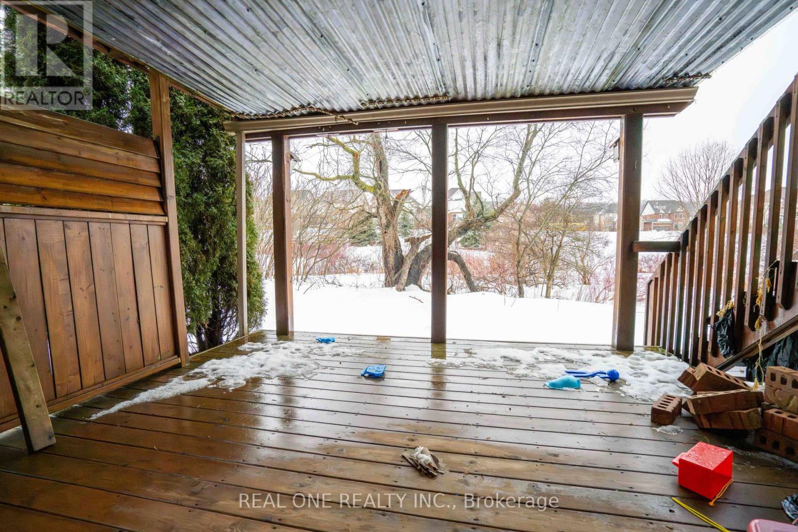 744 Brandenburg Boulevard, Waterloo, Ontario  N2T 2W9 - Photo 36 - X12825584