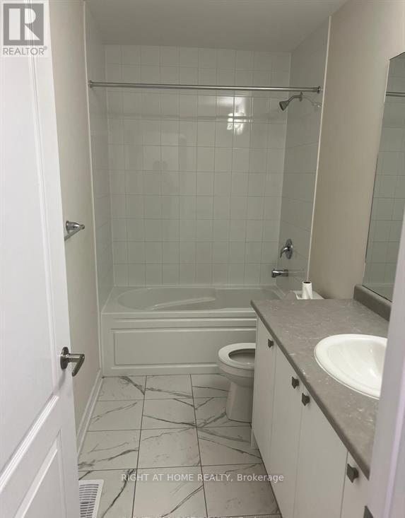 132 Lilac Circle, Haldimand, Ontario  N3W 0H9 - Photo 17 - X12825588