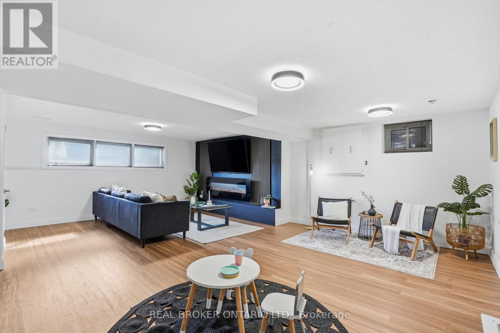 14 Basin Crescent, Hamilton, Ontario  L8T 4W8 - Photo 30 - X12825622