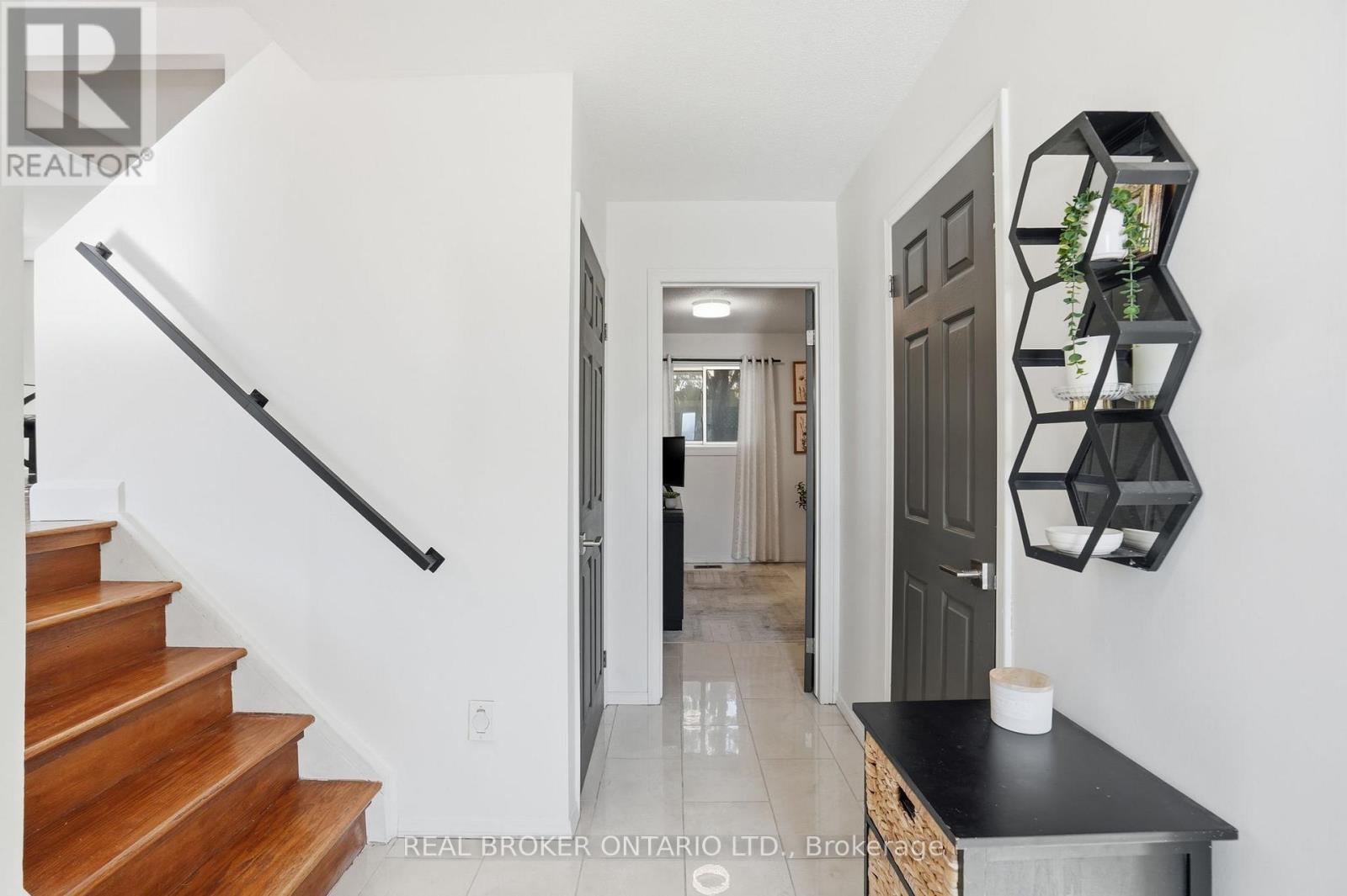 14 Basin Crescent, Hamilton, Ontario  L8T 4W8 - Photo 36 - X12825622