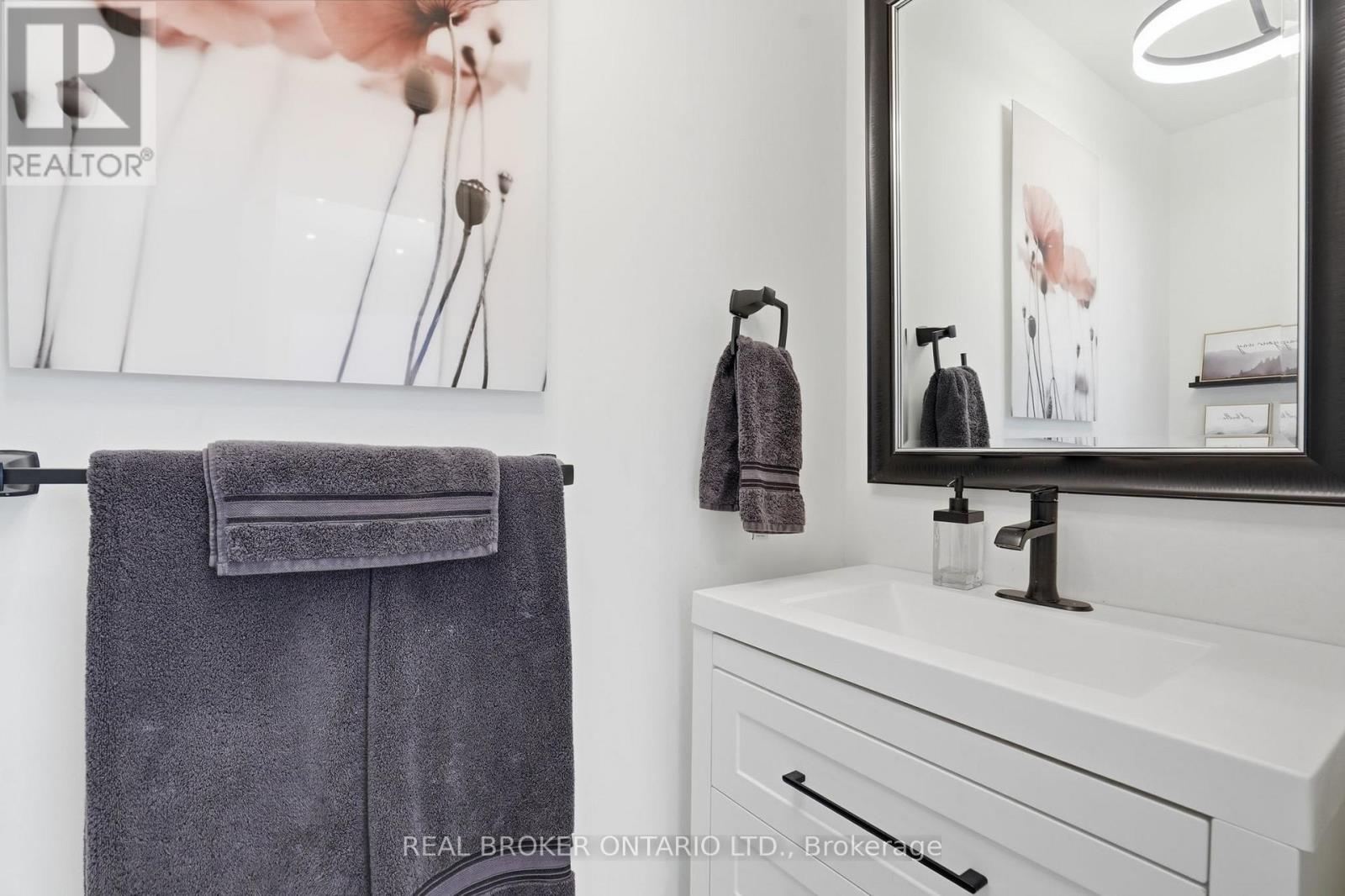 14 Basin Crescent, Hamilton, Ontario  L8T 4W8 - Photo 37 - X12825622