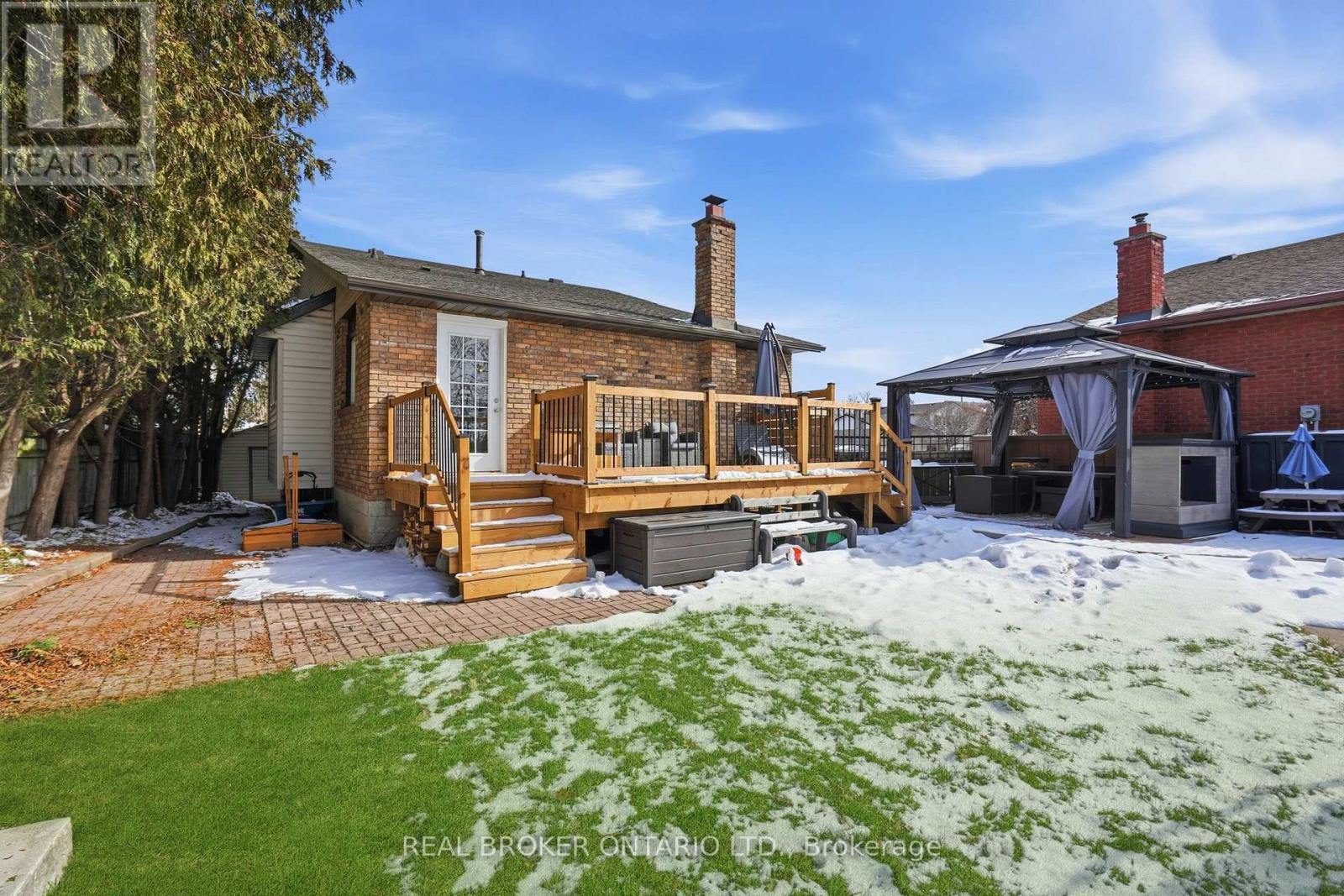 14 Basin Crescent, Hamilton, Ontario  L8T 4W8 - Photo 45 - X12825622