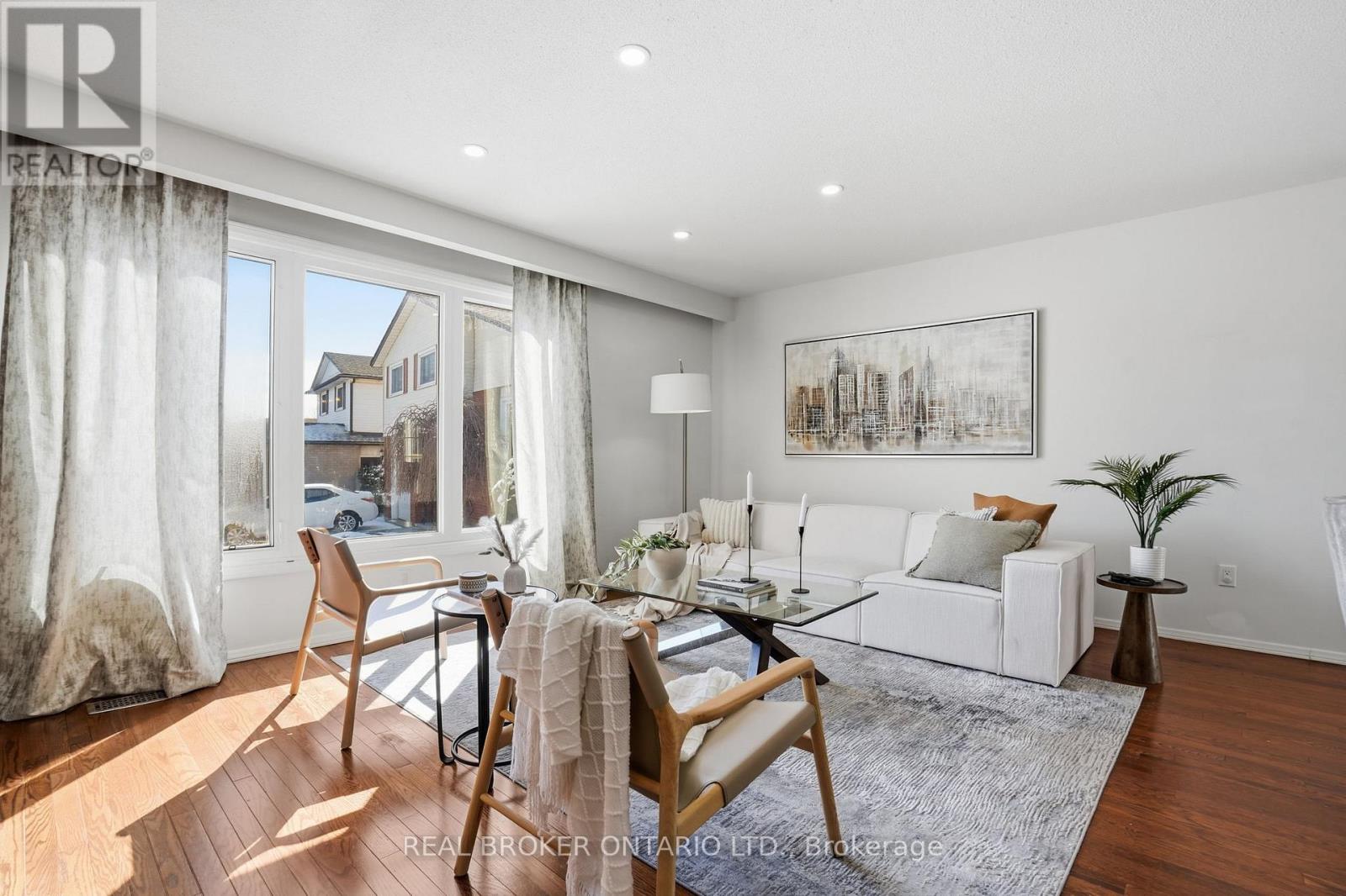 14 Basin Crescent, Hamilton, Ontario  L8T 4W8 - Photo 8 - X12825622