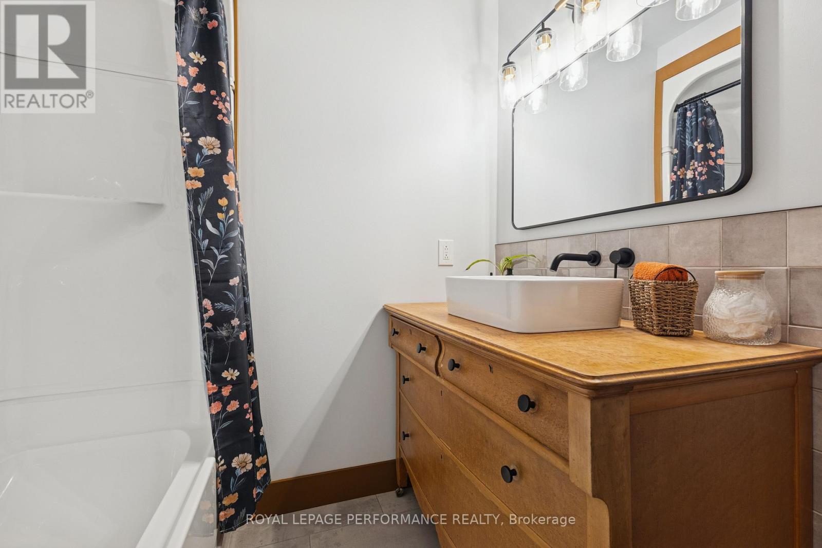 3460 Dessaint Street, Ottawa, Ontario  K0A 3E0 - Photo 28 - X12825648