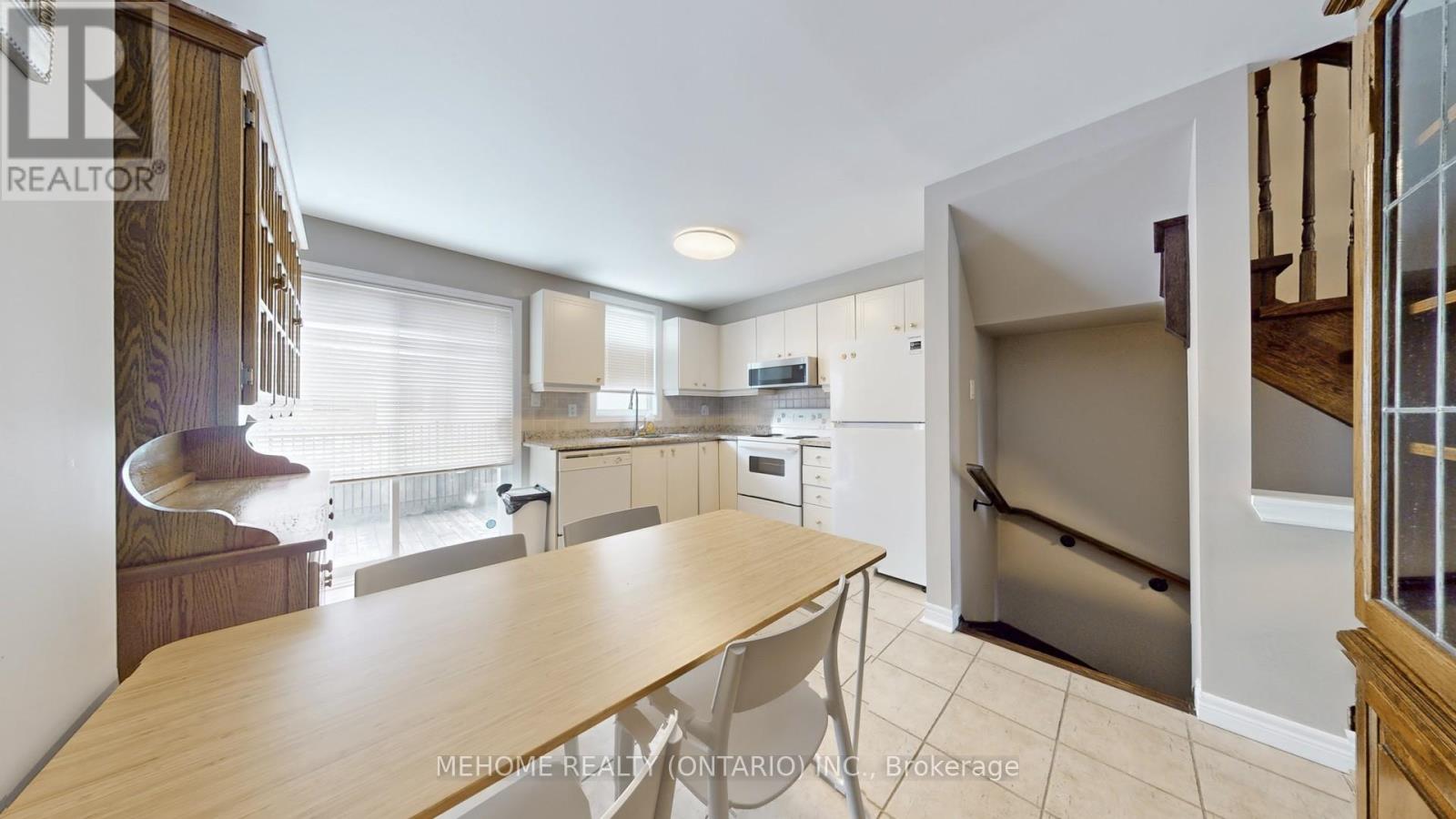 66j Finch Avenue W, Toronto, Ontario  M2N 7G1 - Photo 15 - C12825638