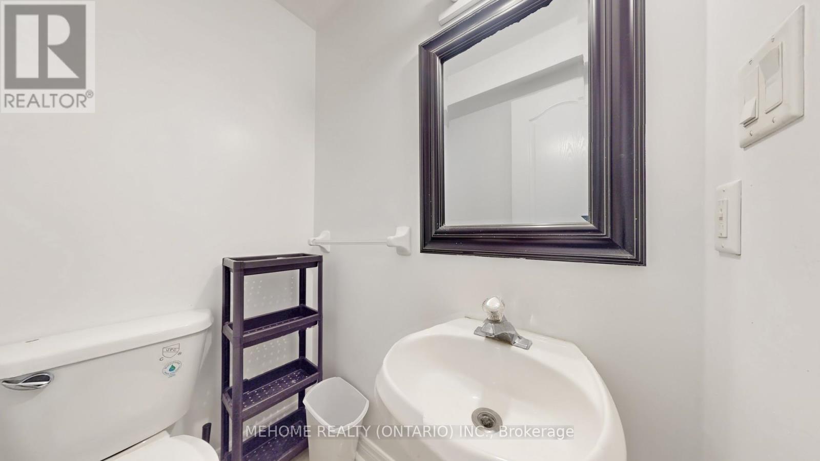 66j Finch Avenue W, Toronto, Ontario  M2N 7G1 - Photo 16 - C12825638