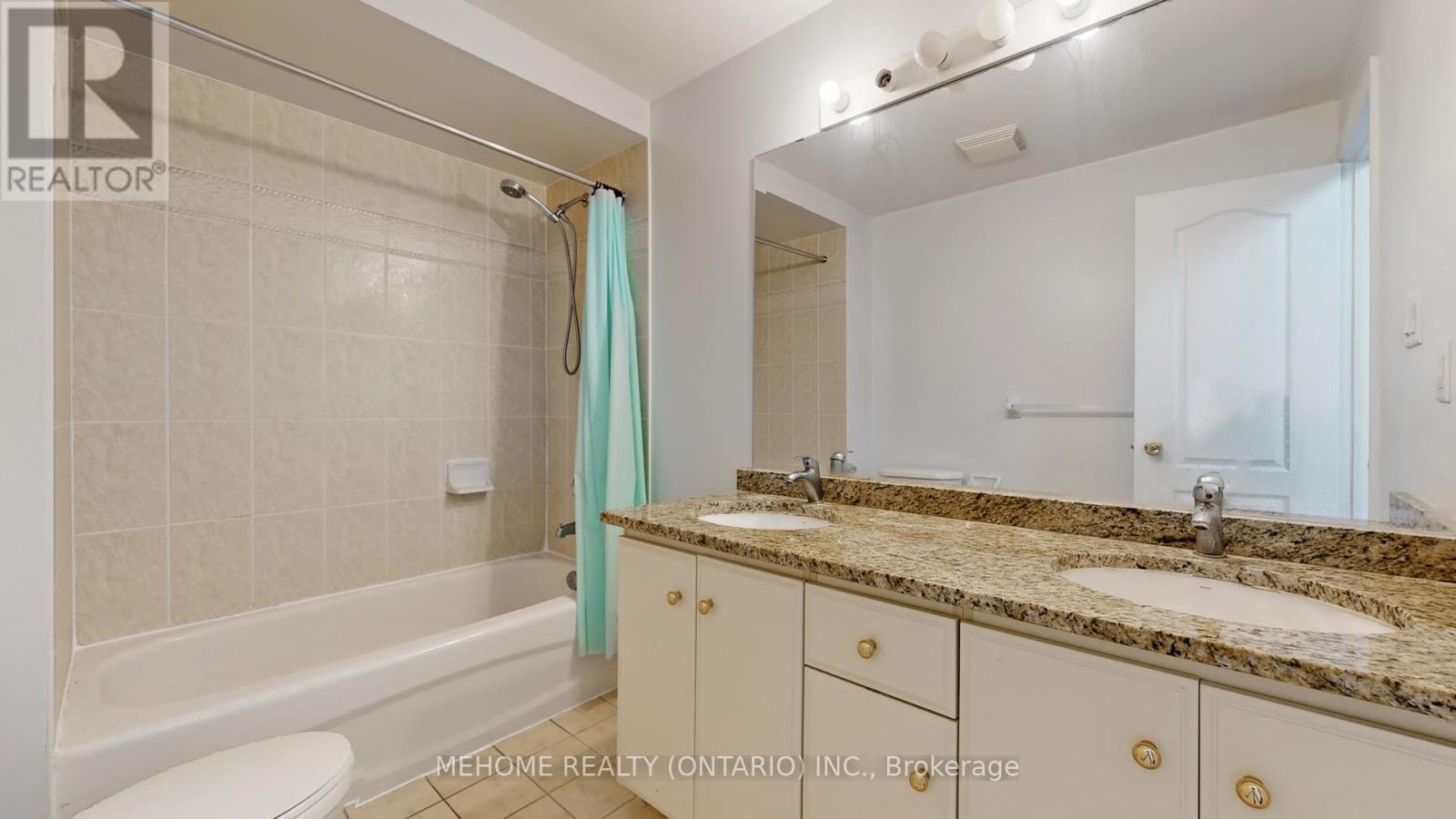 66j Finch Avenue W, Toronto, Ontario  M2N 7G1 - Photo 25 - C12825638