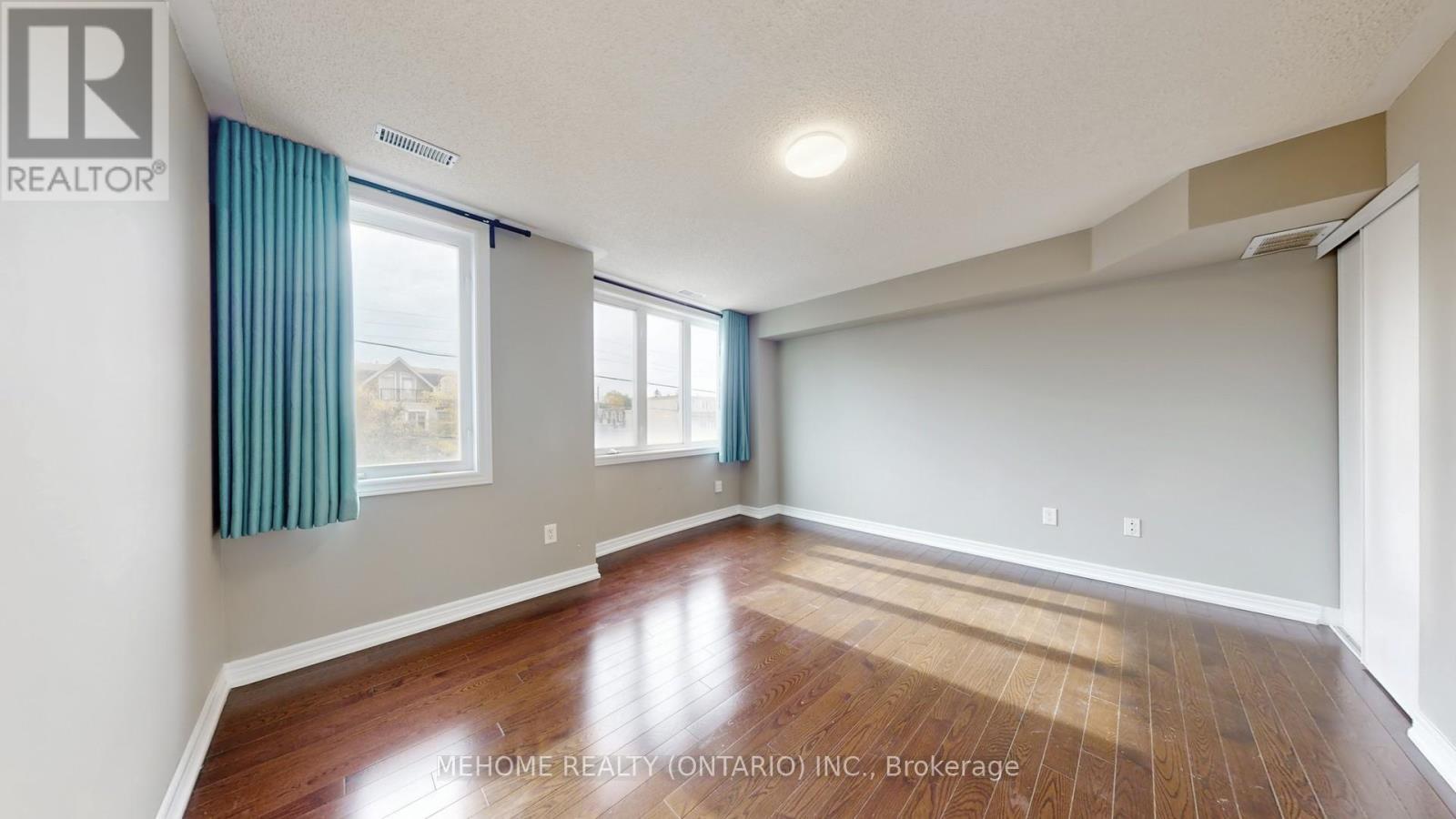 66j Finch Avenue W, Toronto, Ontario  M2N 7G1 - Photo 26 - C12825638