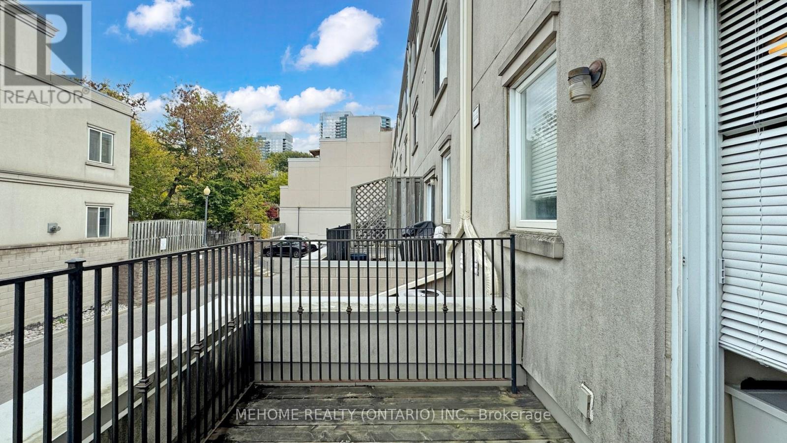 66j Finch Avenue W, Toronto, Ontario  M2N 7G1 - Photo 37 - C12825638