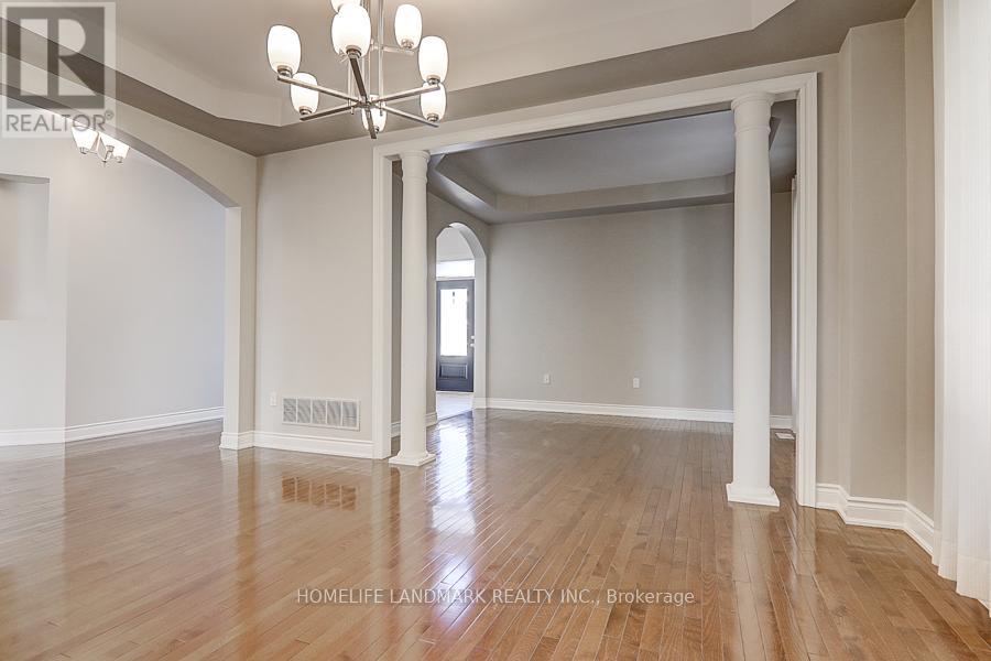 146 Lady Fenyrose Avenue, Vaughan, Ontario  L6A 0E1 - Photo 9 - N12825632