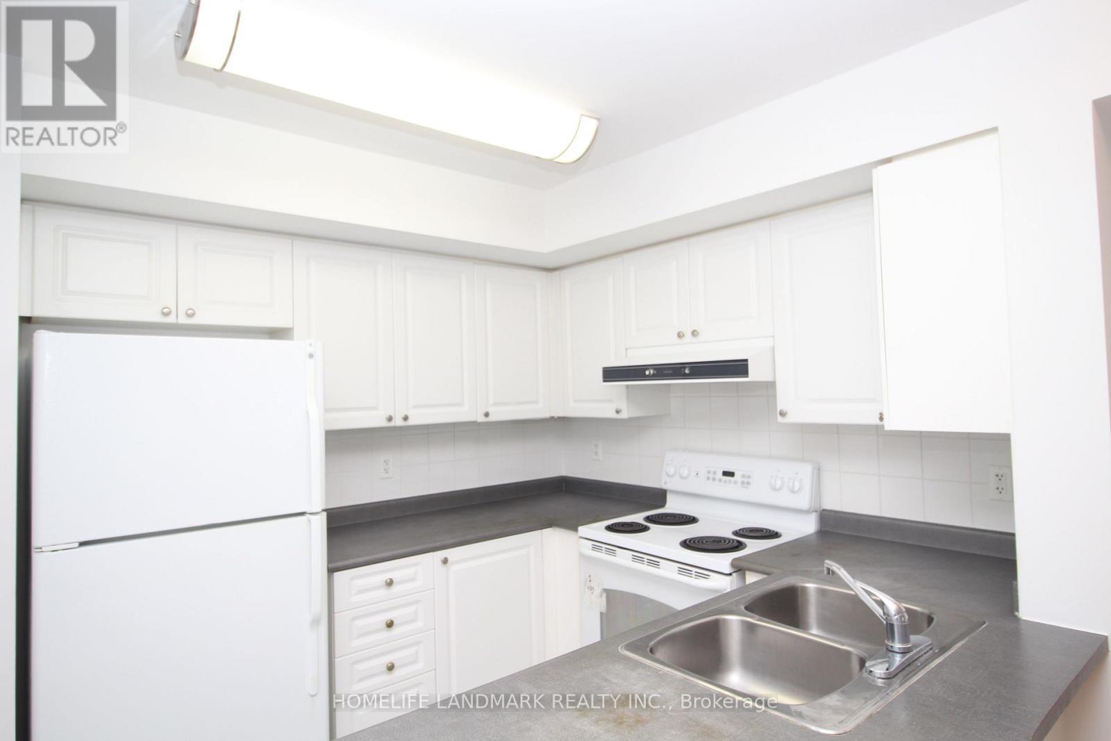 708 - 11 Oneida Crescent, Richmond Hill, Ontario  L4B 0A1 - Photo 12 - N12825642