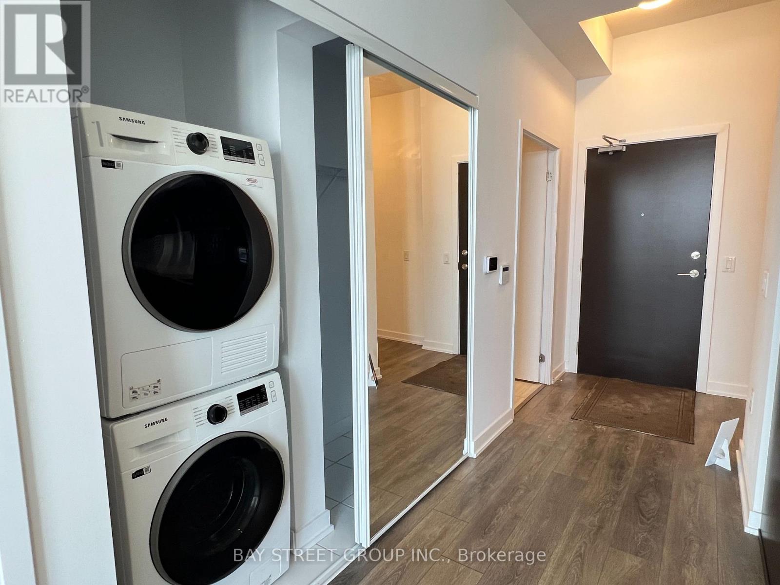 511 - 60 Honeycrisp Crescent, Vaughan, Ontario  L4K 0N5 - Photo 12 - N12825654