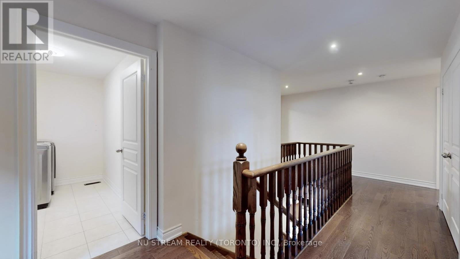 102 Beaconsfield Drive, Vaughan, Ontario  L4H 4L6 - Photo 17 - N12825662