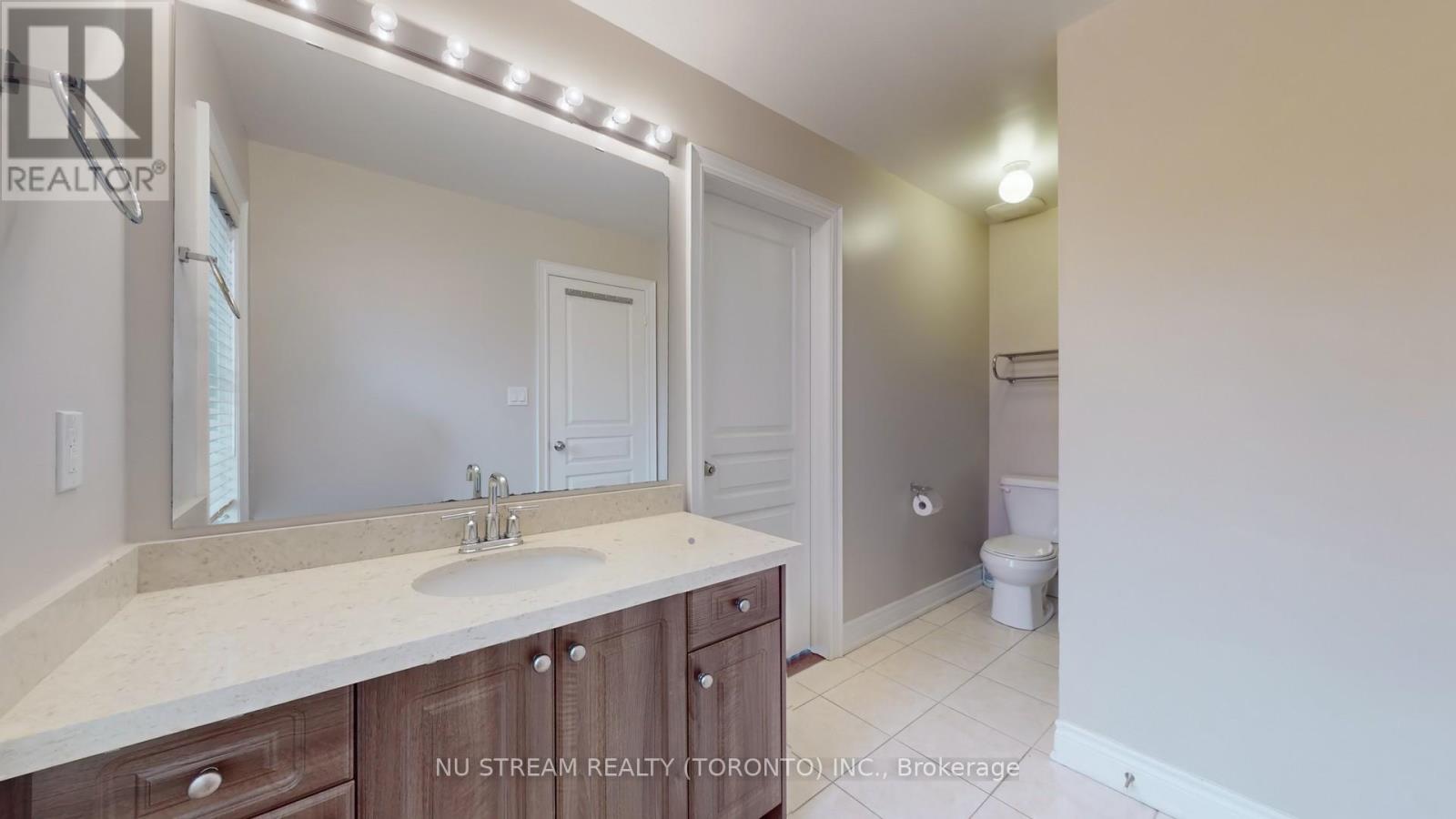 102 Beaconsfield Drive, Vaughan, Ontario  L4H 4L6 - Photo 32 - N12825662