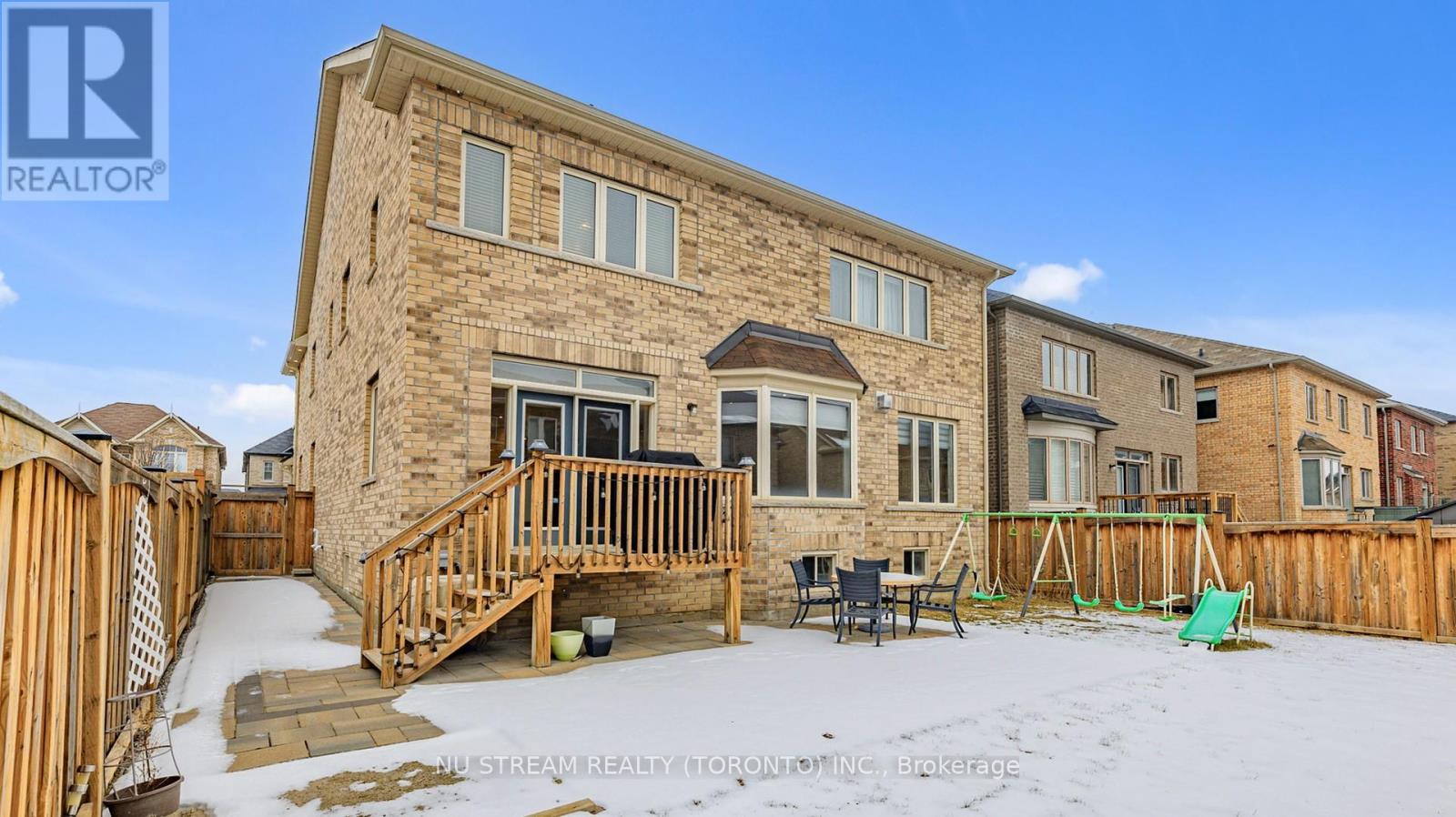 102 Beaconsfield Drive, Vaughan, Ontario  L4H 4L6 - Photo 42 - N12825662