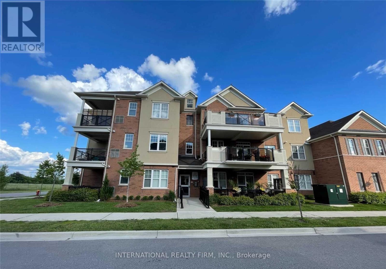 205 - 276 Littlewood Drive, Oakville, Ontario  L6H 7K1 - Photo 2 - W12825640