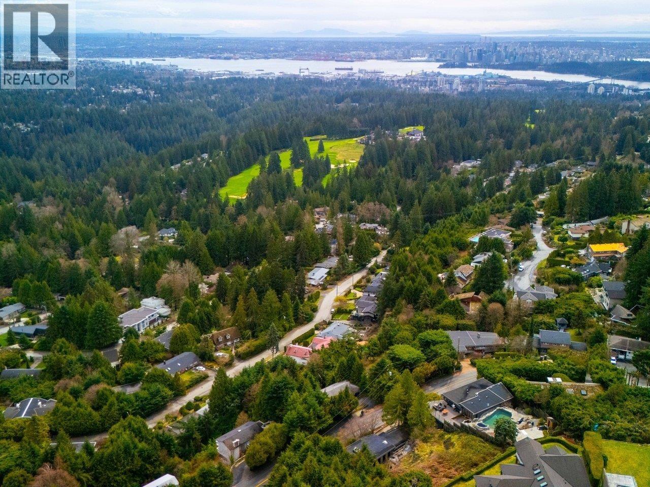 530 St. Andrews Road, West Vancouver, British Columbia  V7S 1V2 - Photo 8 - R3093864