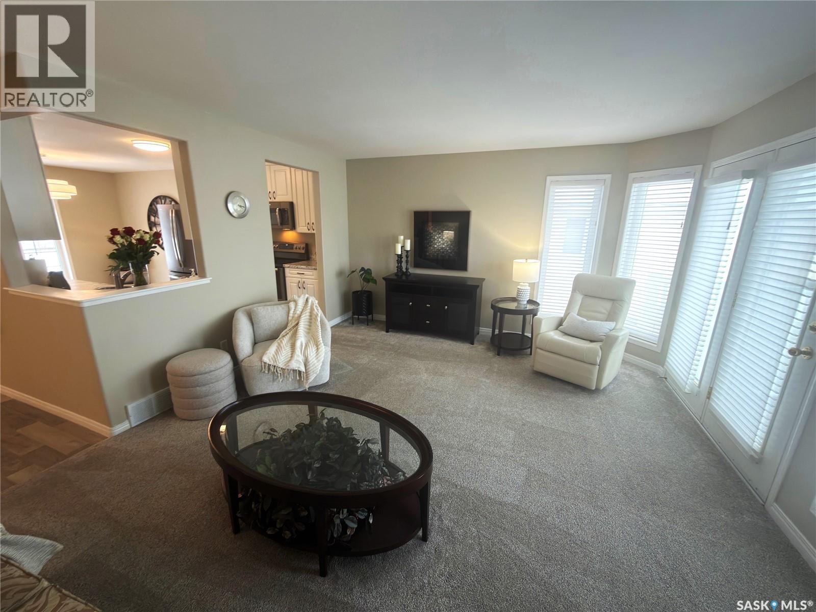 27 27 - 330 Stodola Court, Saskatoon, Saskatchewan  S7N 4N9 - Photo 10 - SK029164