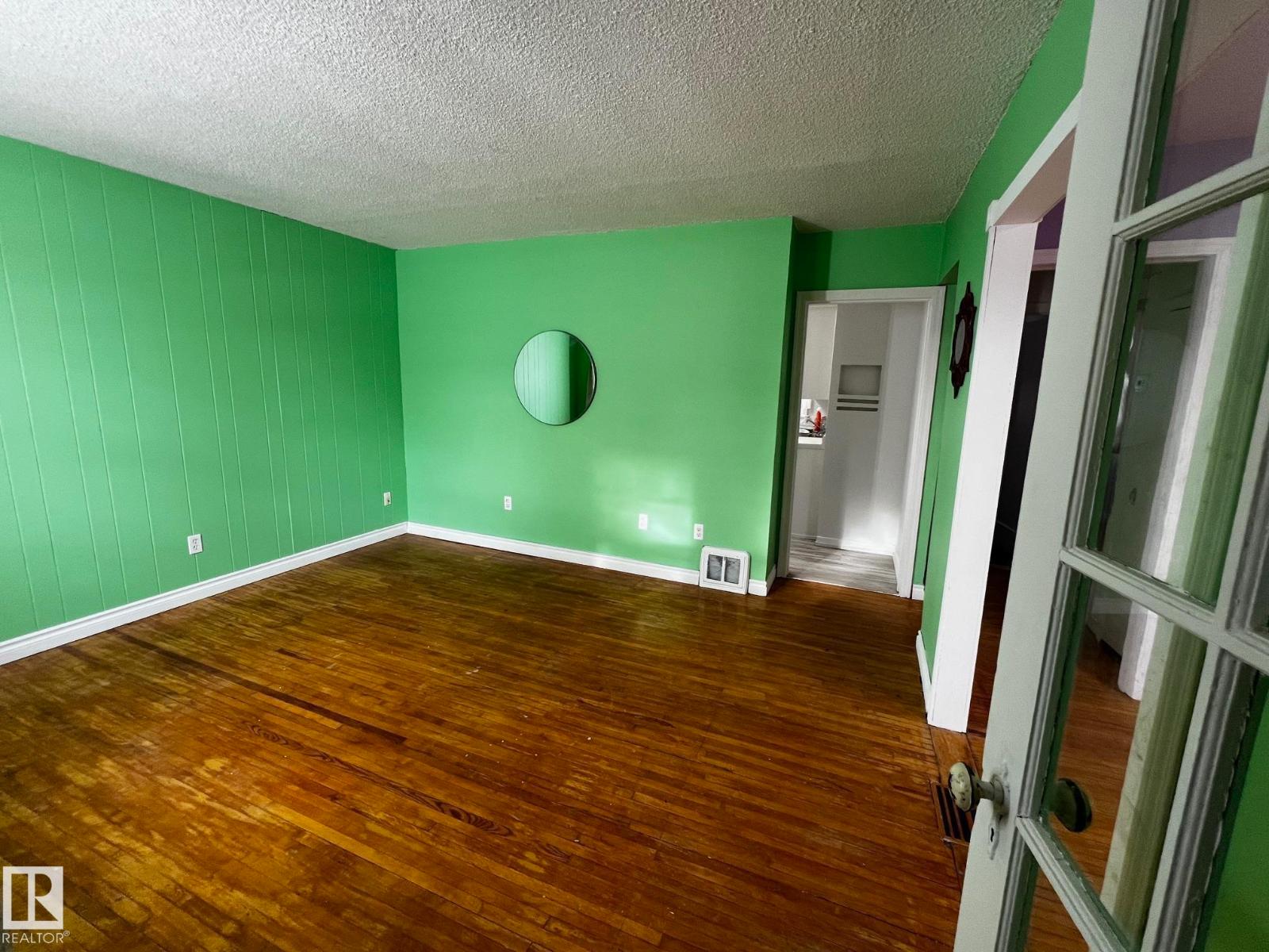 10830 68 Av Nw, Edmonton, Alberta  T6H 2B8 - Photo 2 - E4472570