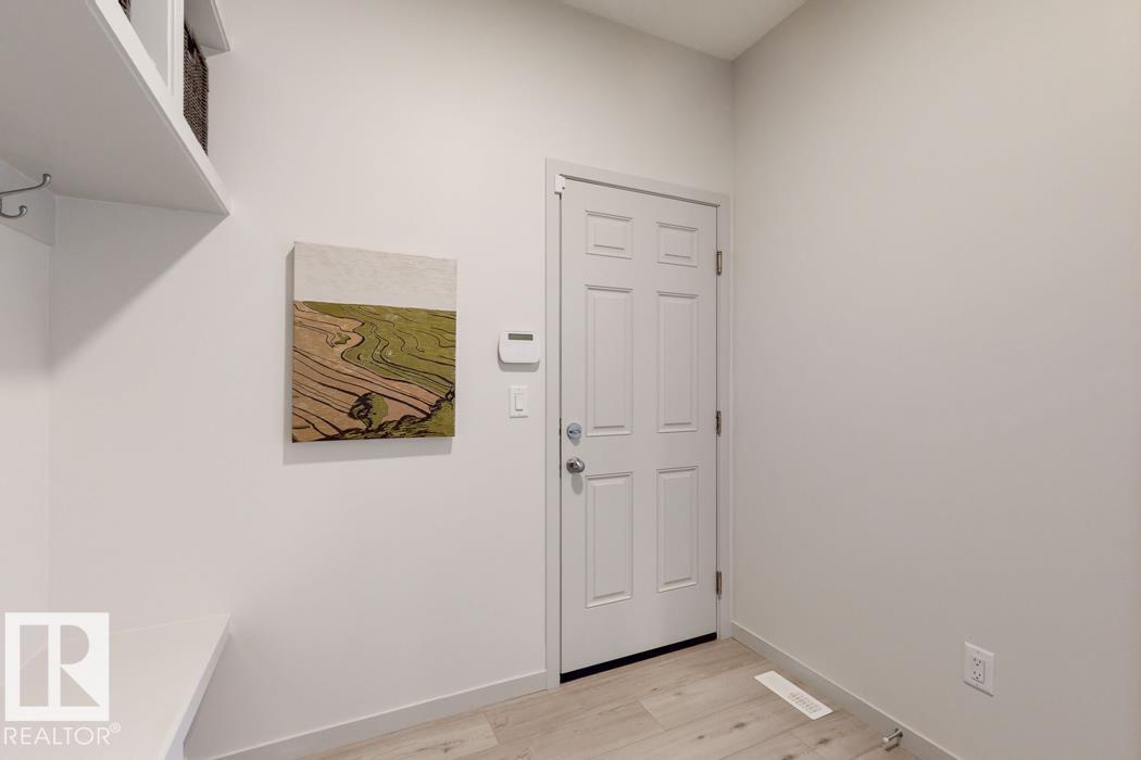 17615 7 St Ne, Edmonton, Alberta  T5Y 4K3 - Photo 7 - E4475089