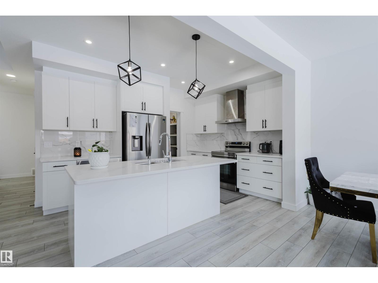 1344 11 Av Nw, Edmonton, Alberta  T6T 2W4 - Photo 14 - E4475090