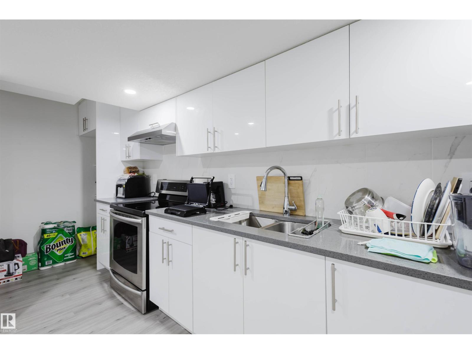 1344 11 Av Nw, Edmonton, Alberta  T6T 2W4 - Photo 43 - E4475090