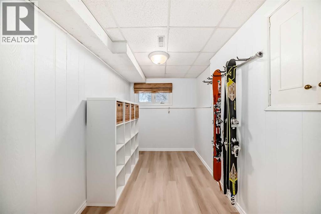 91 Chisholm Crescent Nw, Calgary, Alberta  T2L 0Y9 - Photo 31 - A2287319