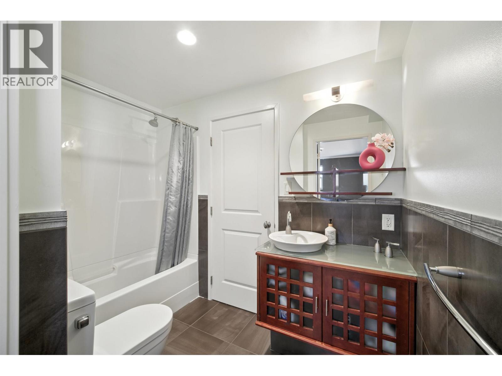 8600 Fairway Road, Richmond, British Columbia  V7C 1Y6 - Photo 21 - R3093877