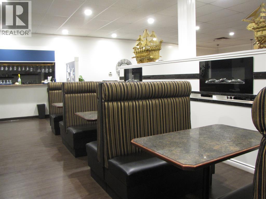 118, 4804 50 Street, Innisfail, Alberta  T4G 1N1 - Photo 4 - A2235648