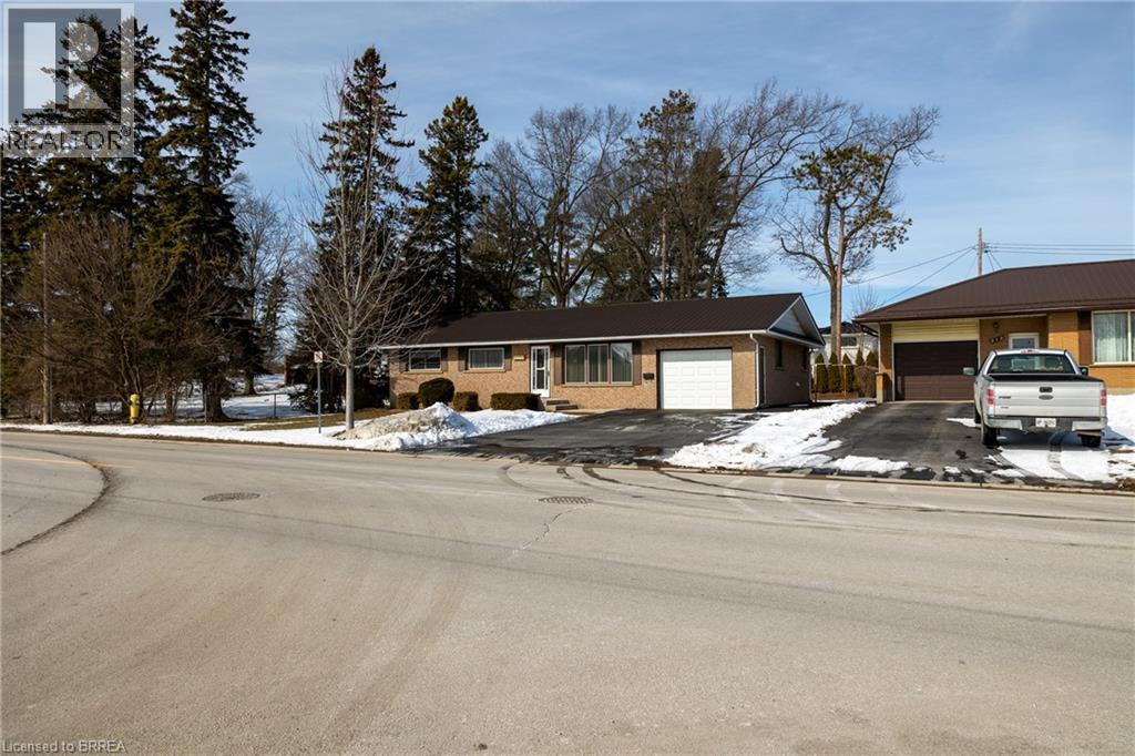 209 Argyle Avenue, Delhi, Ontario  N4B 1J8 - Photo 2 - 40807569