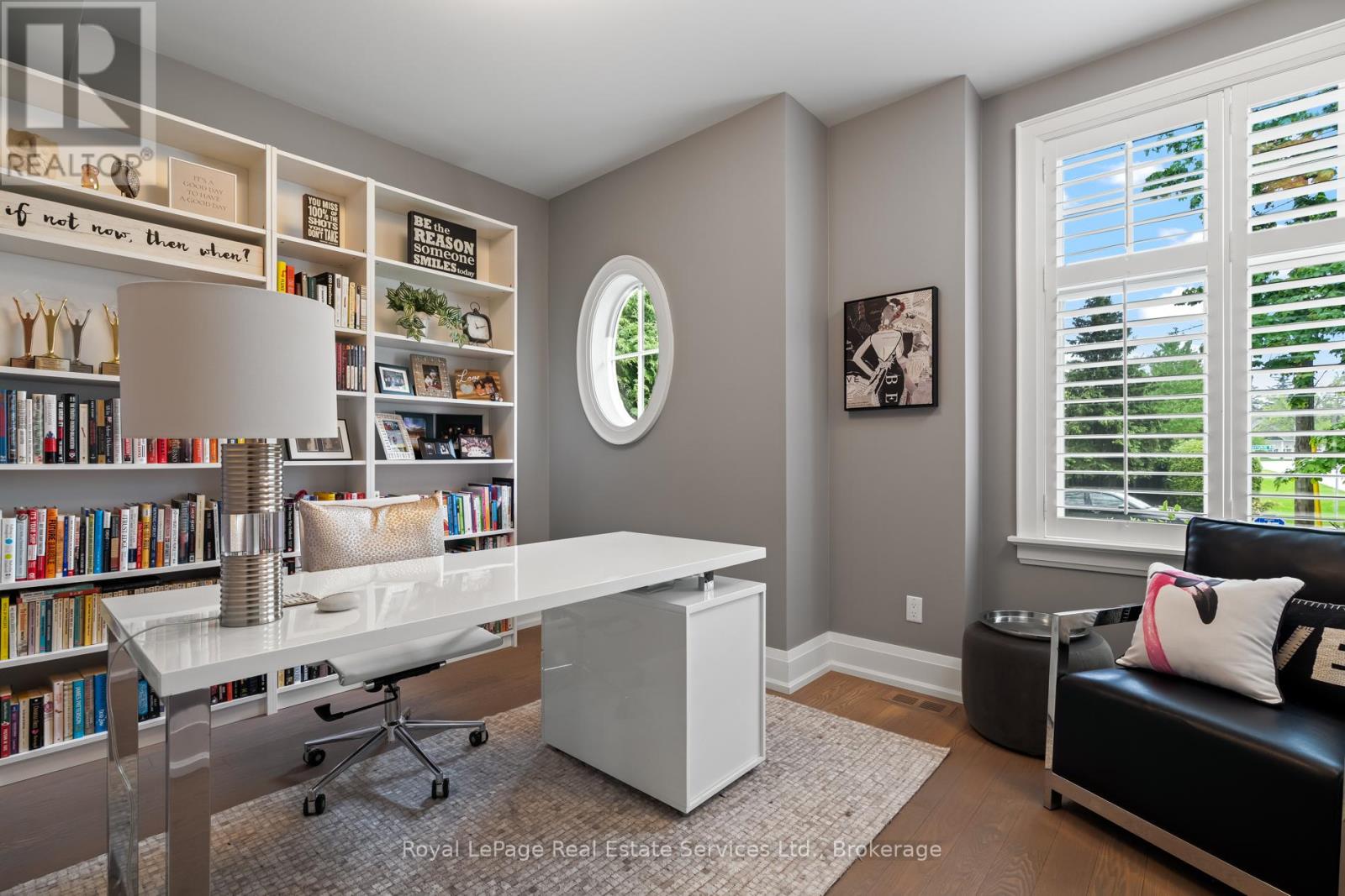 231 Cherryhill Road, Oakville, Ontario  L6L 3E3 - Photo 6 - W12825754