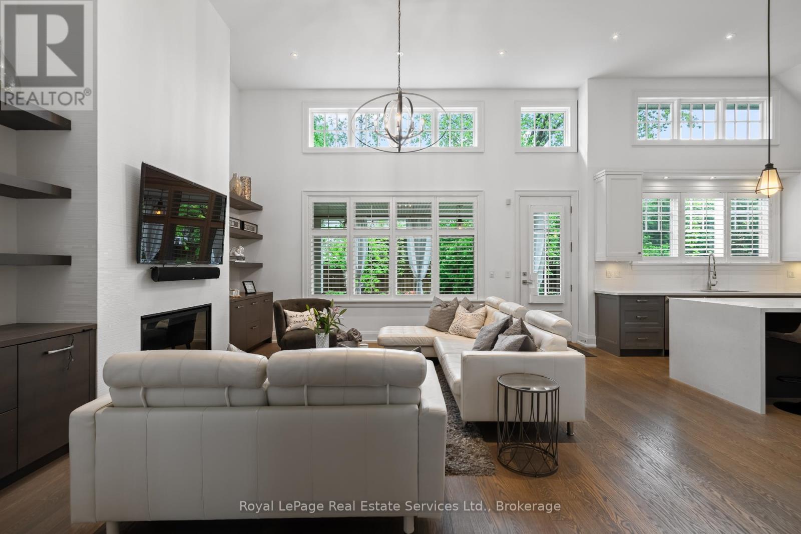 231 Cherryhill Road, Oakville, Ontario  L6L 3E3 - Photo 8 - W12825754