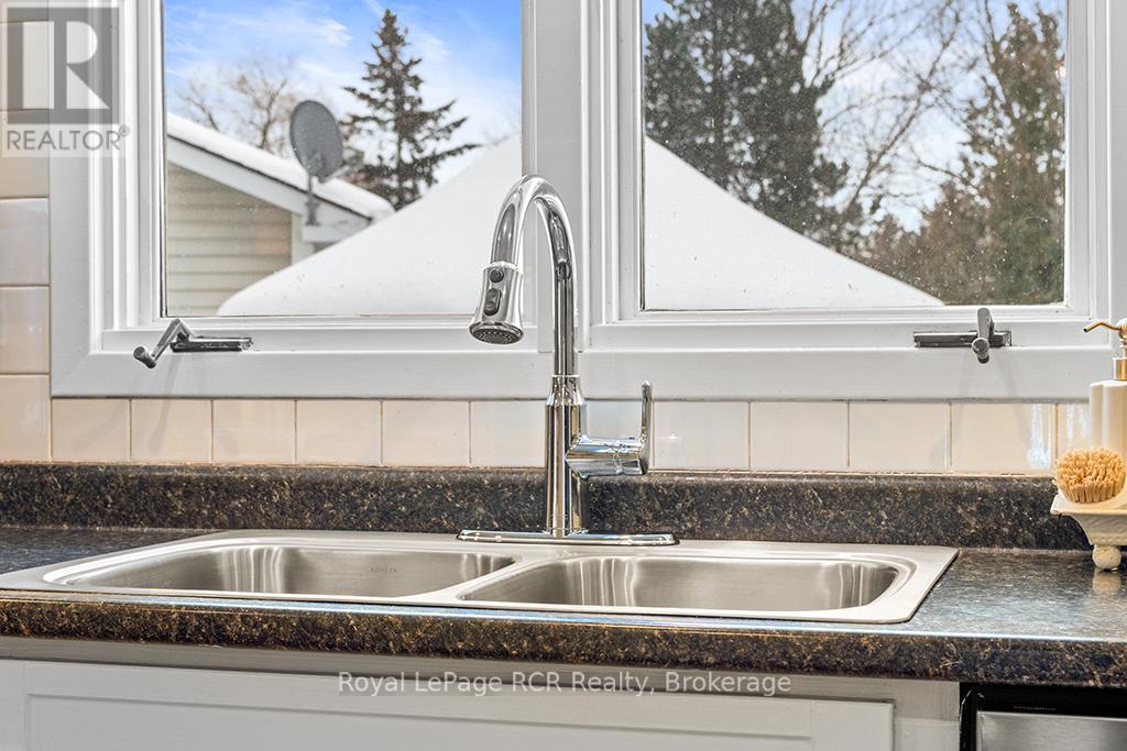 500 Grandview Drive, Meaford, Ontario  N4L 1K1 - Photo 21 - X12825744